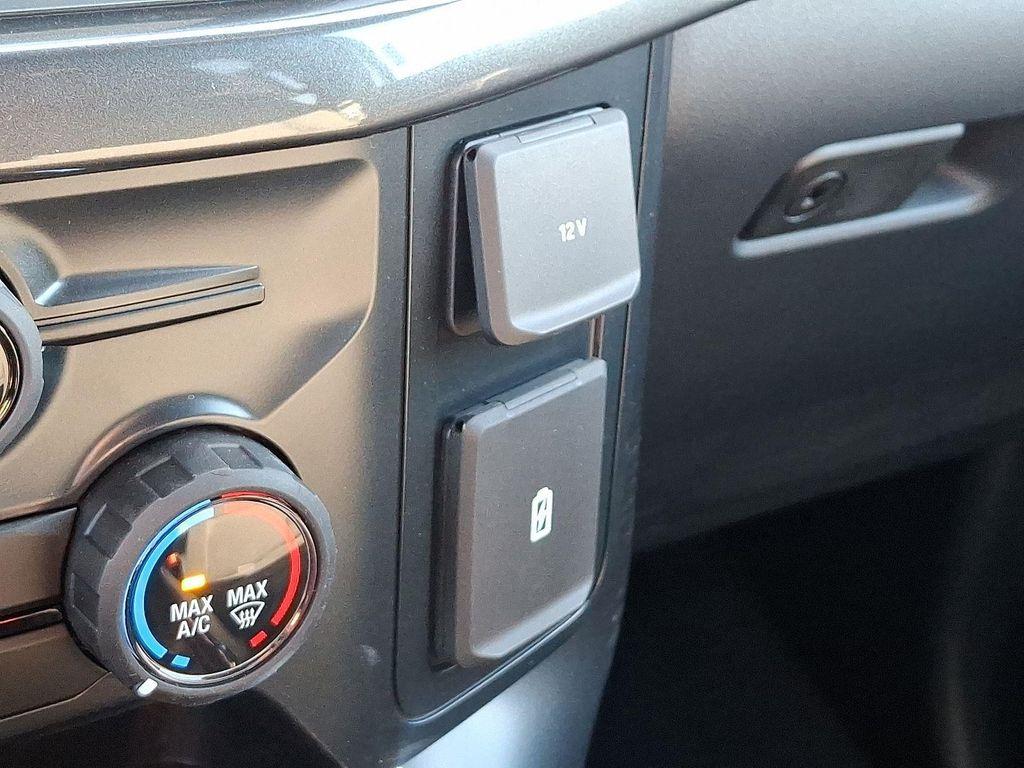 new 2025 Ford F-150 car, priced at $47,090