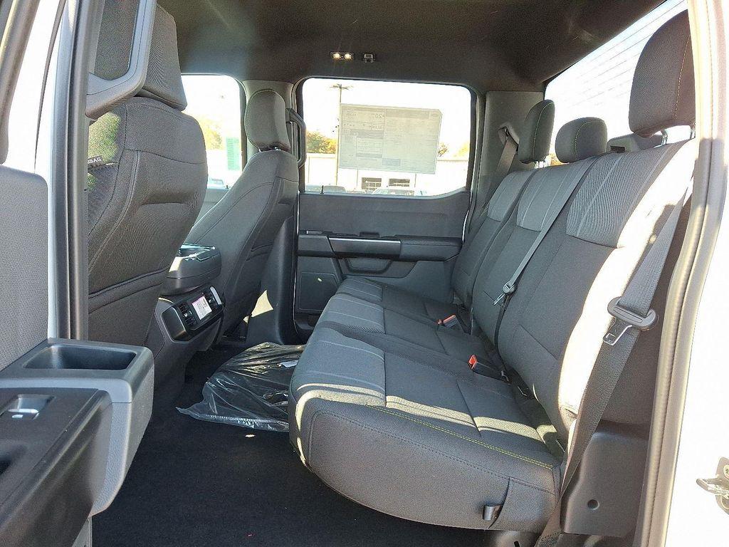 new 2025 Ford F-150 car, priced at $47,090