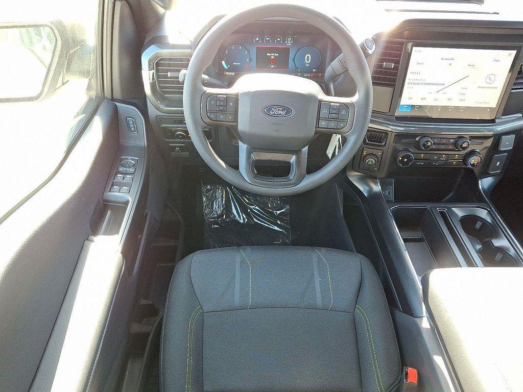 new 2025 Ford F-150 car, priced at $47,090