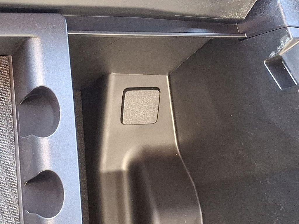 new 2025 Ford F-150 car, priced at $50,138