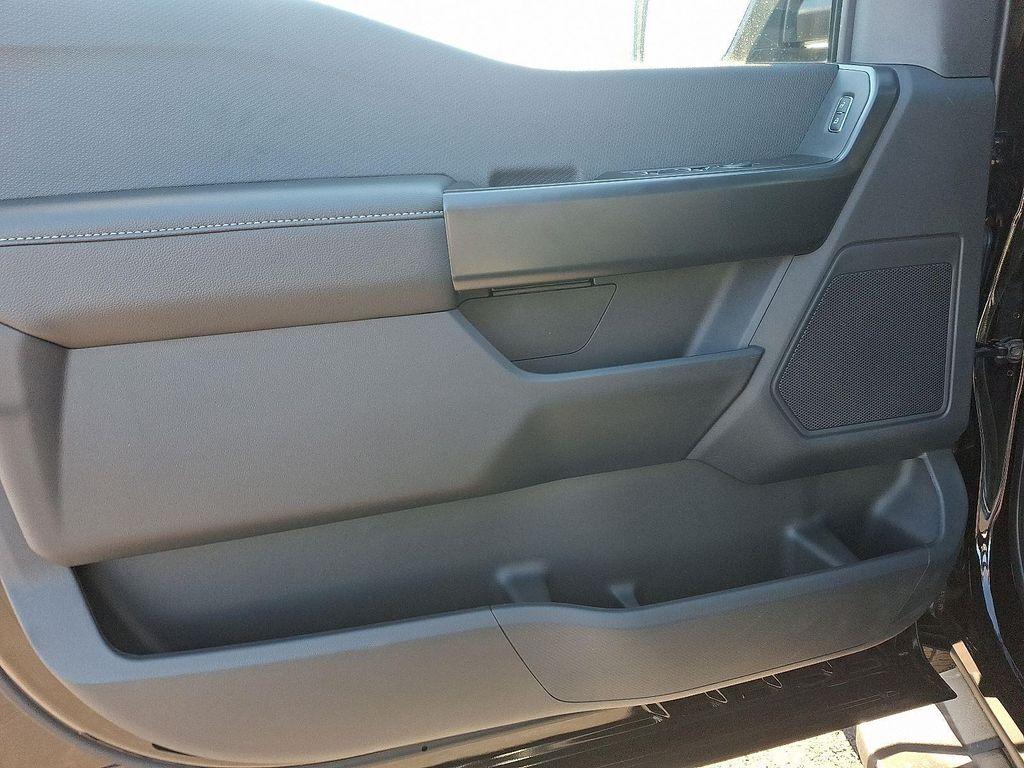 new 2025 Ford F-150 car, priced at $50,138