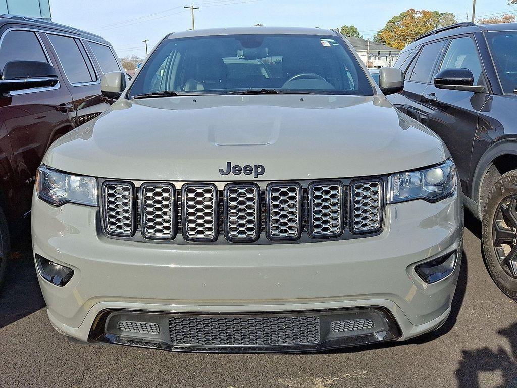 used 2020 Jeep Grand Cherokee car, priced at $23,303