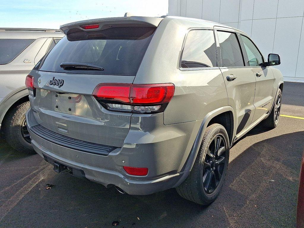 used 2020 Jeep Grand Cherokee car, priced at $23,303