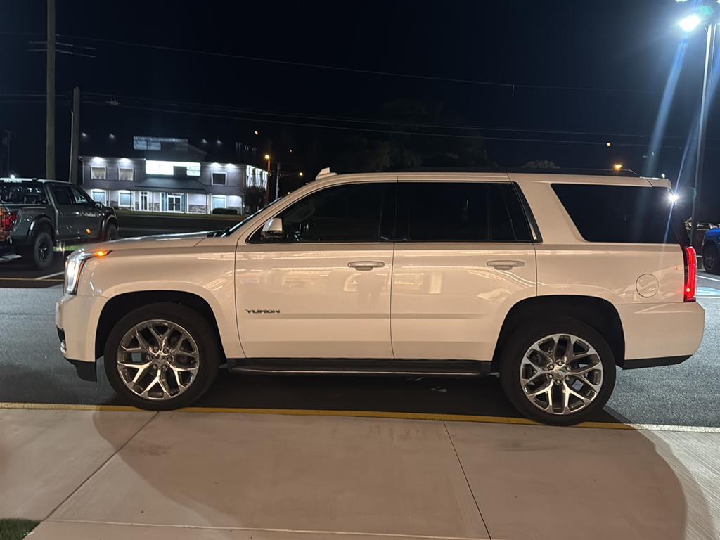 used 2019 GMC Yukon car, priced at $31,308