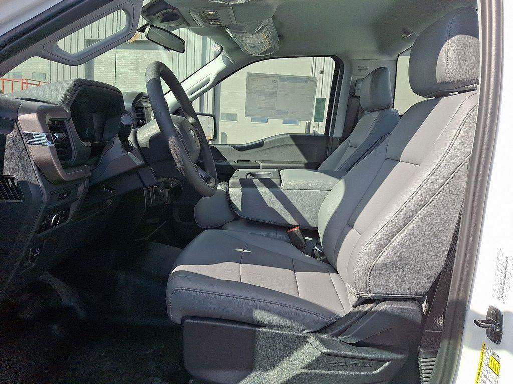 new 2025 Ford F-150 car, priced at $35,337