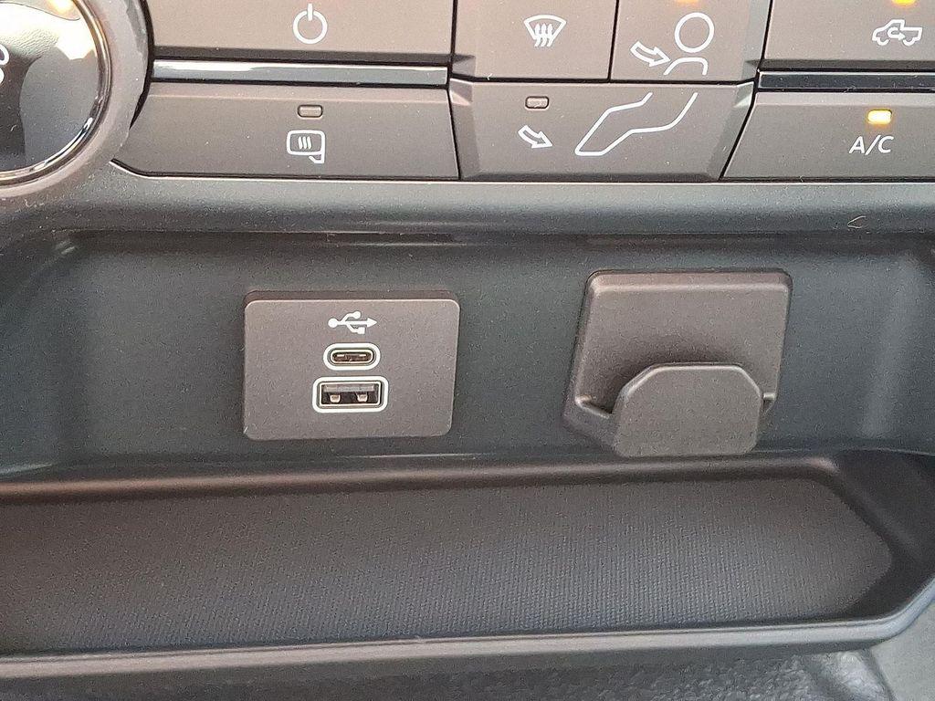 new 2025 Ford F-150 car, priced at $35,337