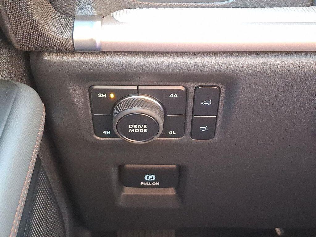 new 2025 Ford Expedition Max car, priced at $74,840