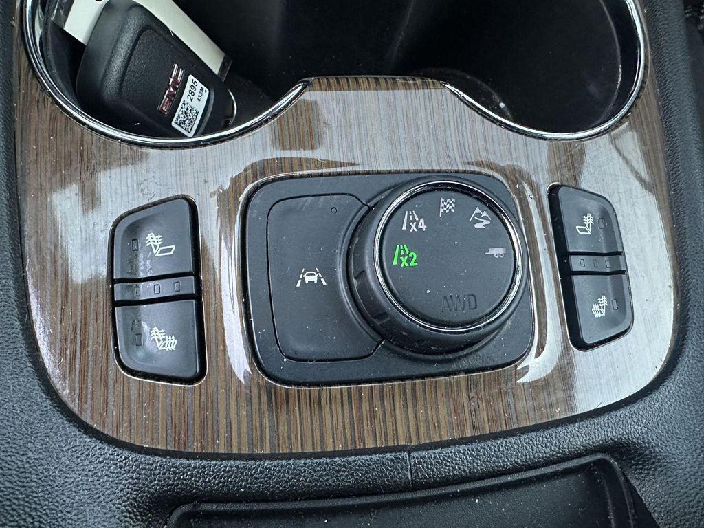 used 2021 GMC Acadia car, priced at $23,843