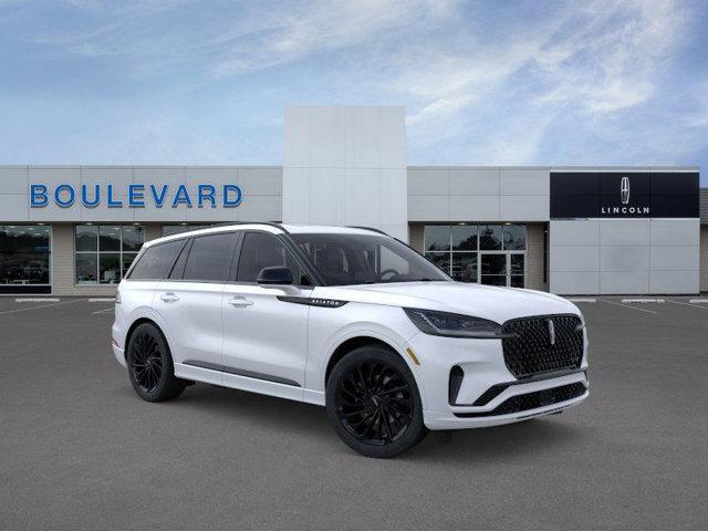 new 2025 Lincoln Aviator car, priced at $70,752