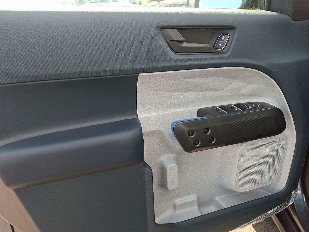 new 2025 Ford Maverick car, priced at $33,102