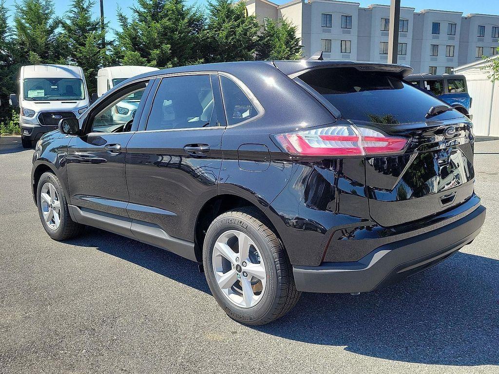 new 2024 Ford Edge car, priced at $35,974