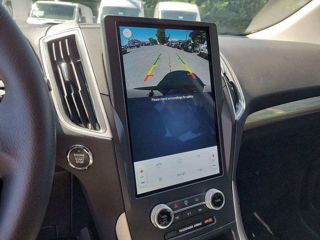new 2024 Ford Edge car, priced at $35,974