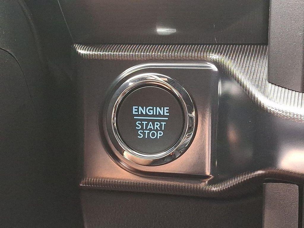 new 2025 Ford F-150 car, priced at $69,703