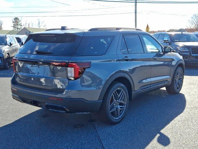 new 2025 Ford Explorer car, priced at $49,727