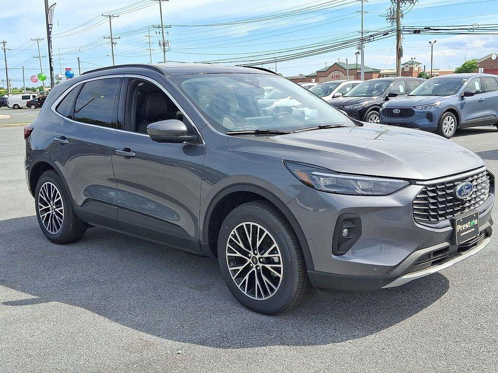 new 2024 Ford Escape PHEV car, priced at $42,397