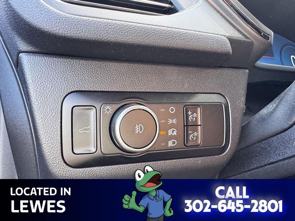 used 2023 Ford Escape car, priced at $27,000