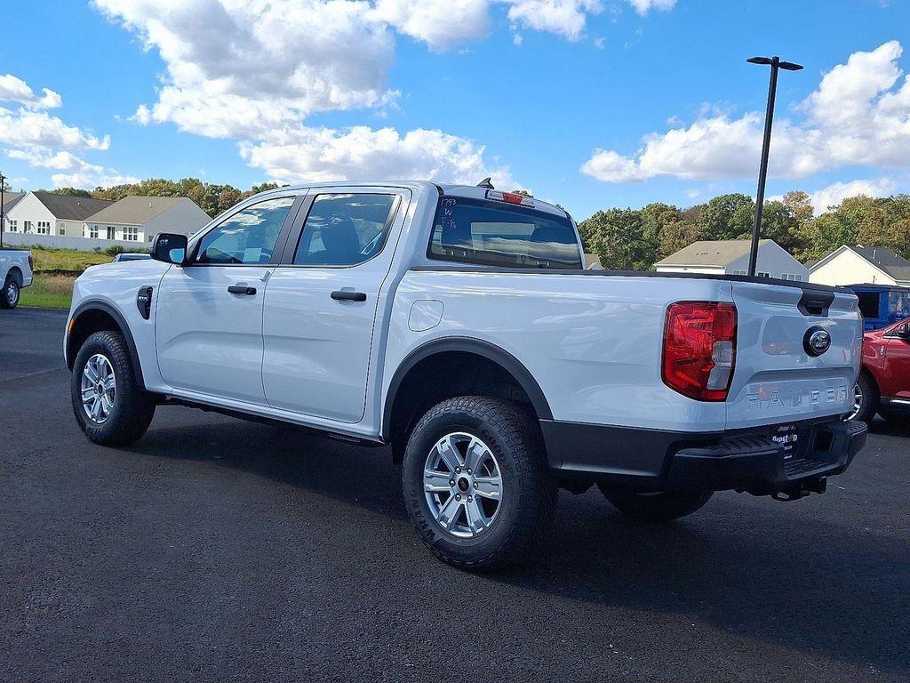 new 2025 Ford Ranger car, priced at $33,100