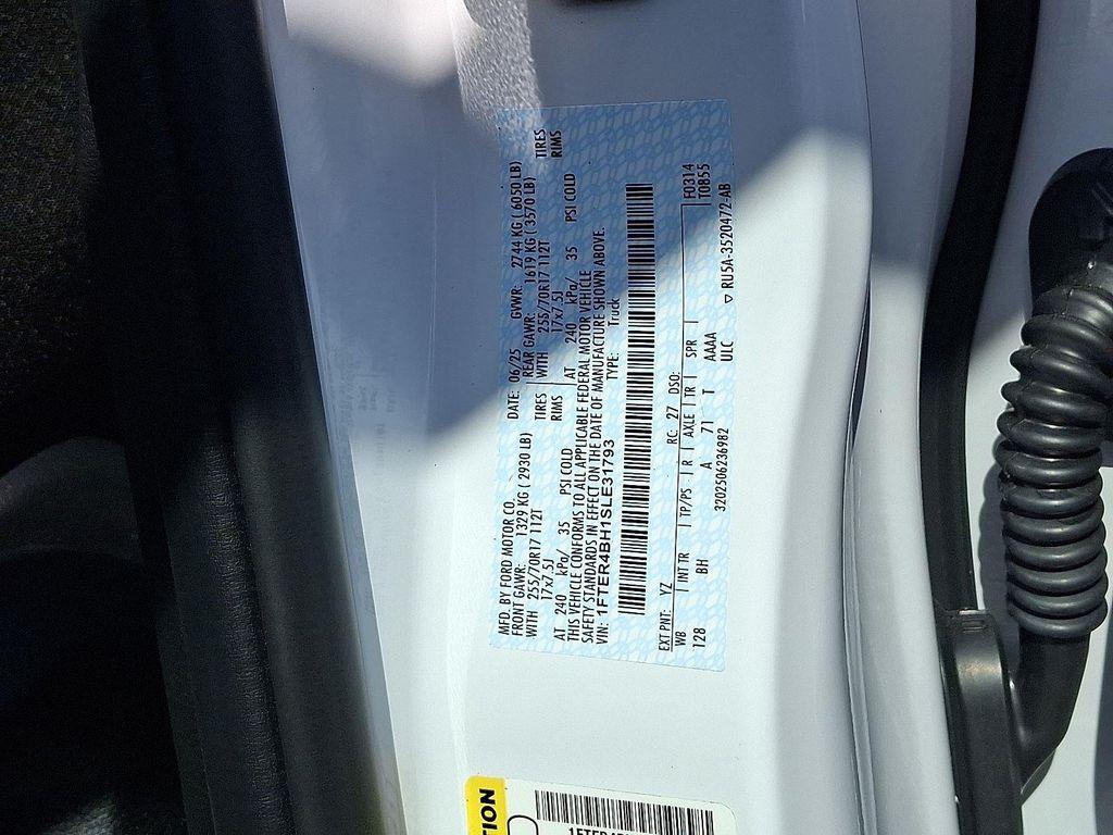 new 2025 Ford Ranger car, priced at $33,100