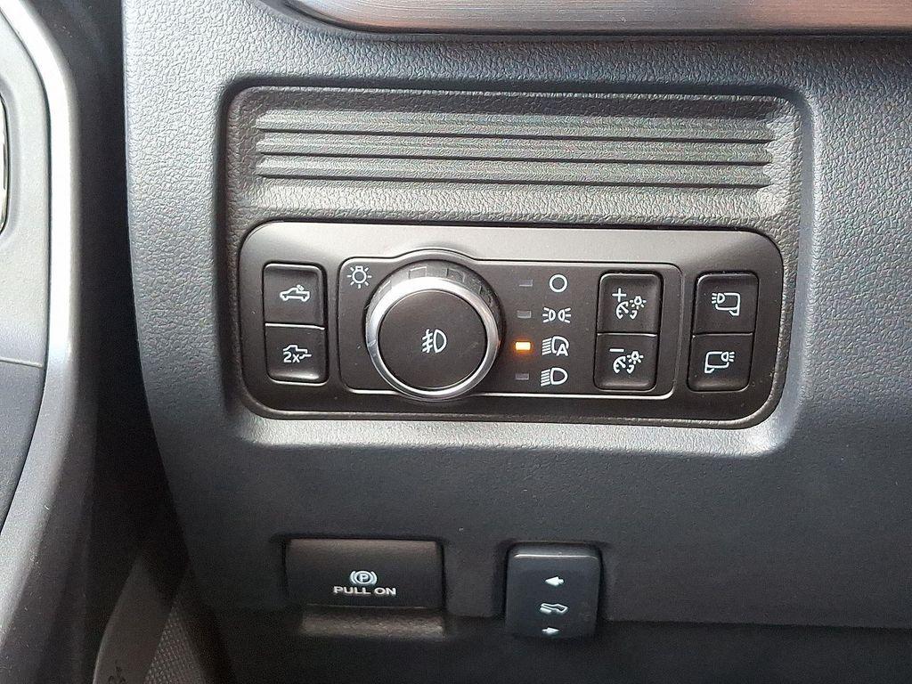 new 2025 Ford F-250 car, priced at $76,361