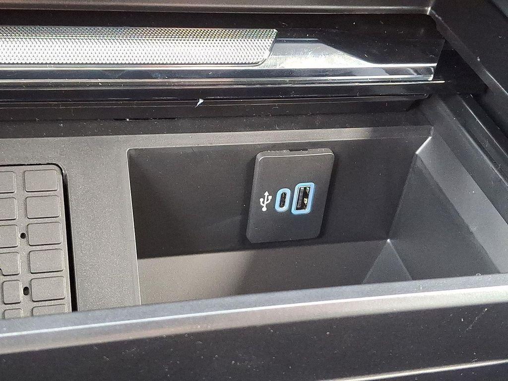 new 2025 Ford F-250 car, priced at $76,361