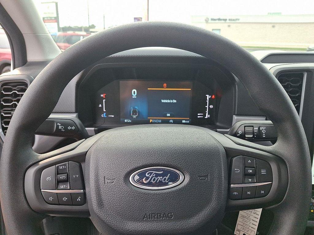 new 2025 Ford Ranger car, priced at $35,650