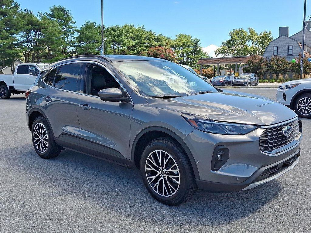 new 2024 Ford Escape PHEV car, priced at $42,399