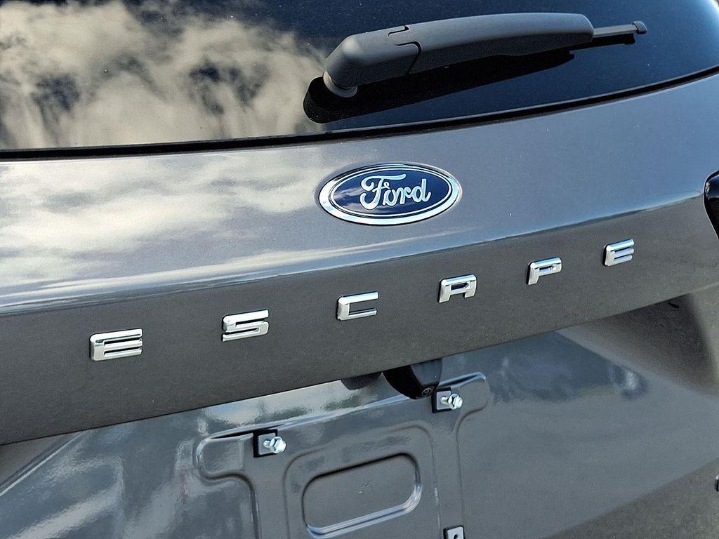 new 2024 Ford Escape PHEV car, priced at $42,399