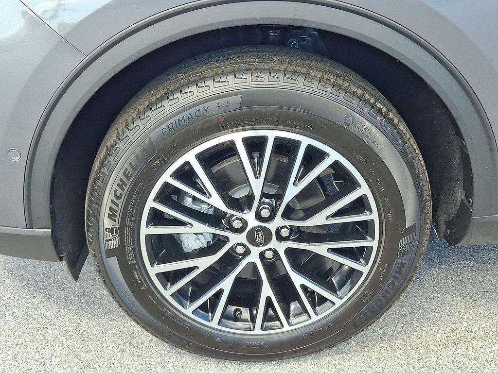 new 2024 Ford Escape PHEV car, priced at $42,399