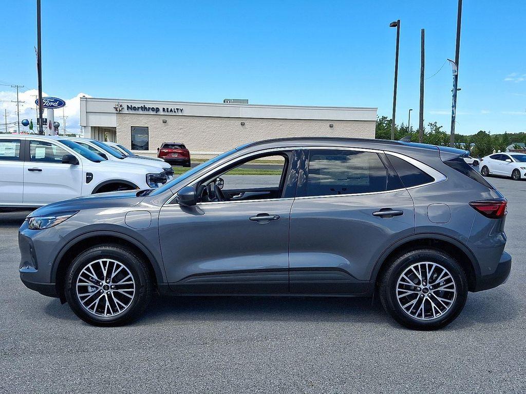 new 2024 Ford Escape PHEV car, priced at $42,399