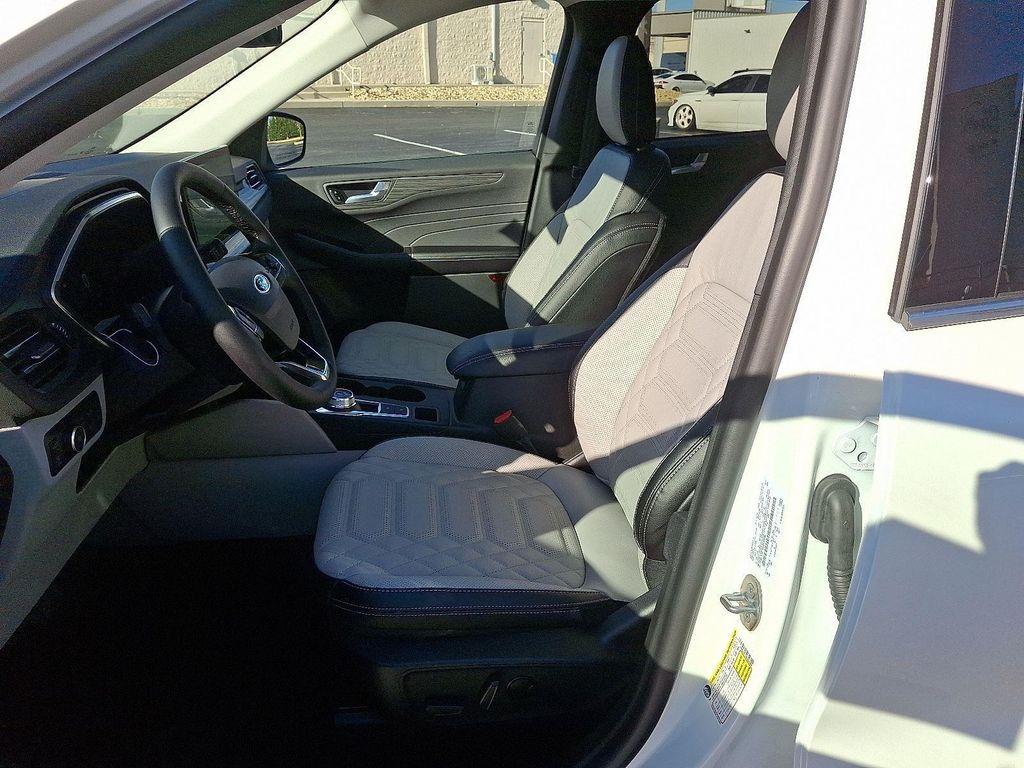 new 2024 Ford Escape PHEV car, priced at $43,335