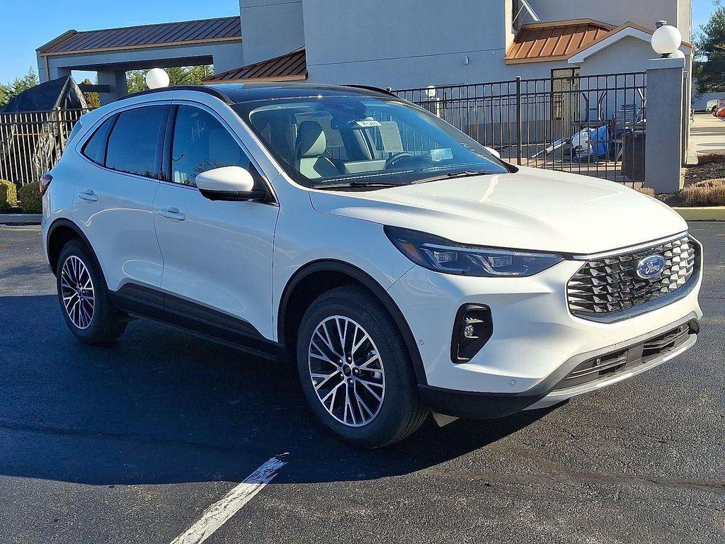 new 2024 Ford Escape PHEV car, priced at $43,335
