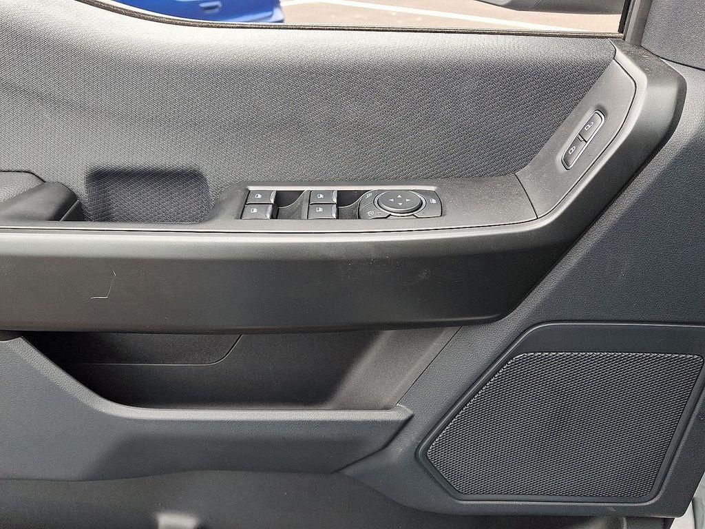 new 2025 Ford F-150 car, priced at $53,106