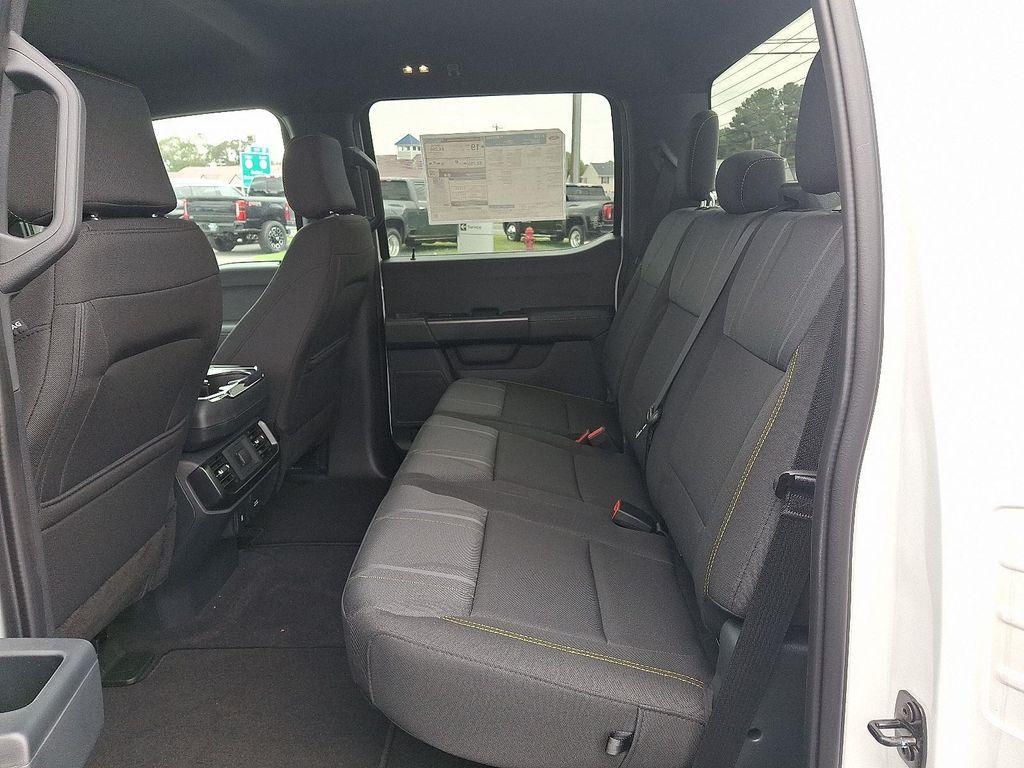 new 2025 Ford F-150 car, priced at $53,106