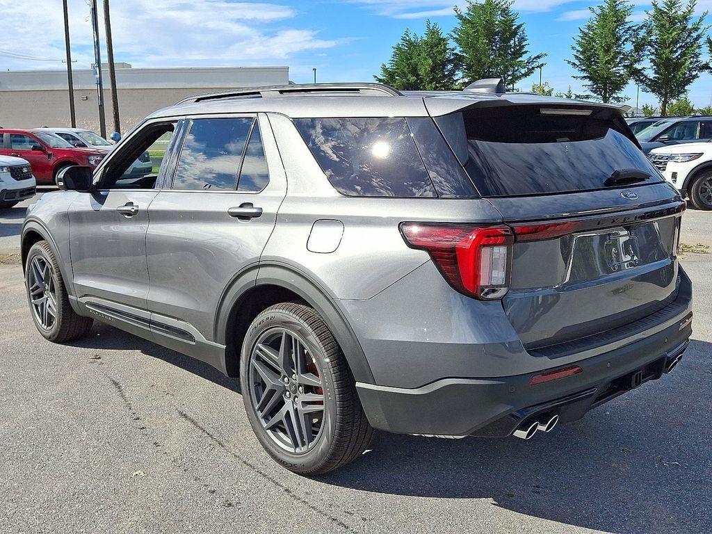 new 2025 Ford Explorer car, priced at $57,641