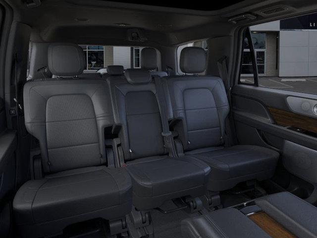 new 2024 Lincoln Navigator car, priced at $97,274