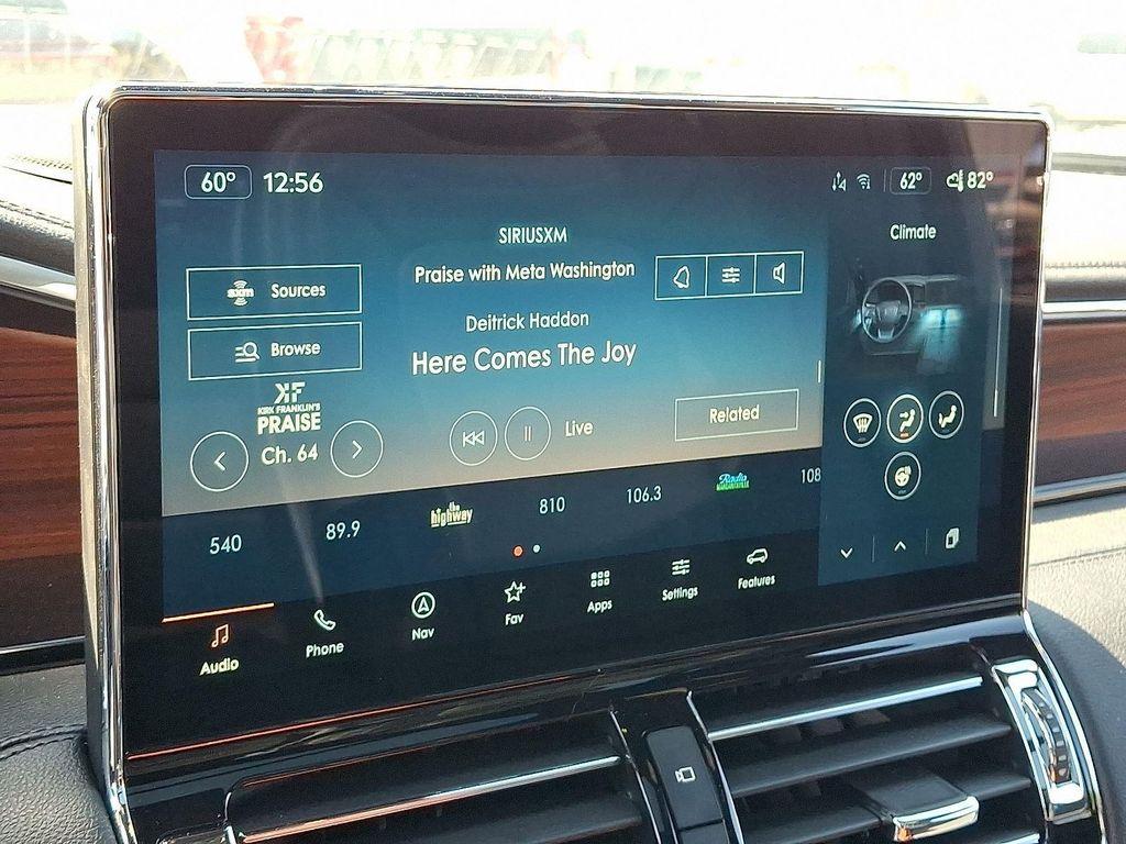 new 2024 Lincoln Navigator car, priced at $89,274