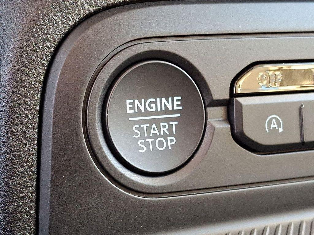 new 2025 Ford Bronco Sport car, priced at $32,865