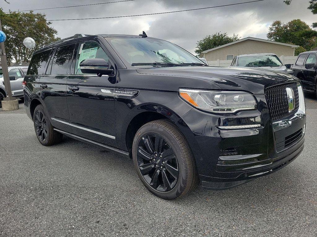 new 2024 Lincoln Navigator car, priced at $92,920