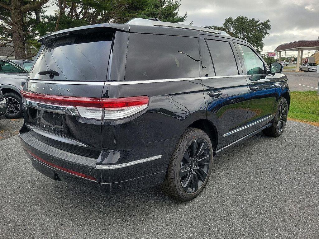new 2024 Lincoln Navigator car, priced at $92,920