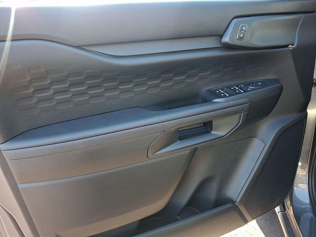 new 2025 Ford Ranger car, priced at $35,851