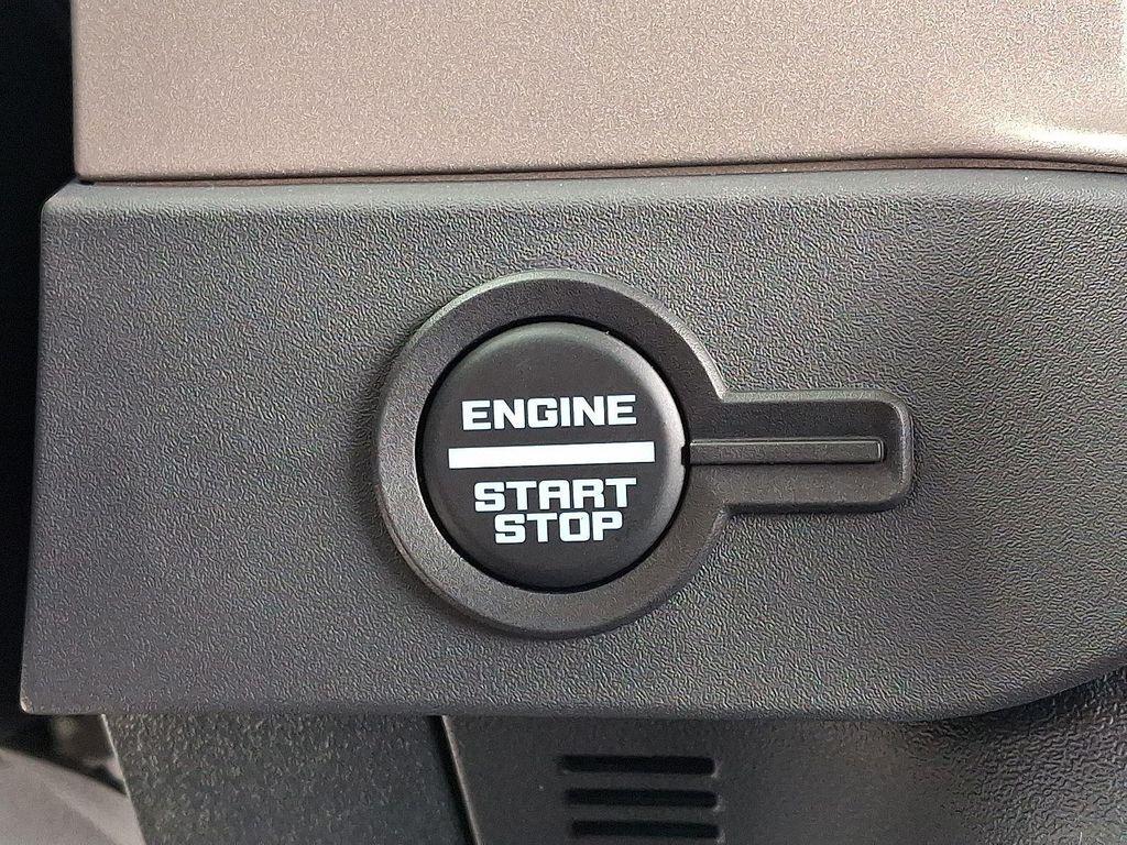 new 2025 Ford Bronco car, priced at $53,914