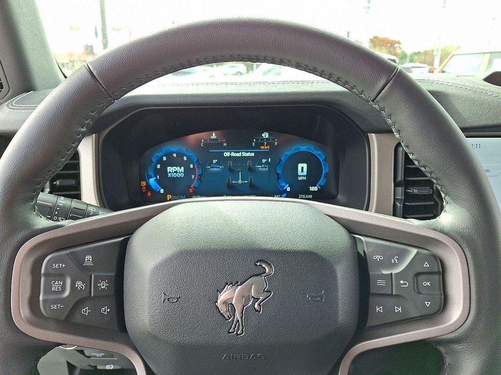new 2025 Ford Bronco car, priced at $53,914