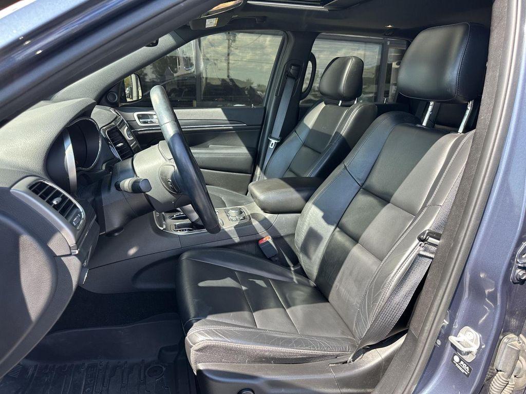 used 2021 Jeep Grand Cherokee car, priced at $23,901
