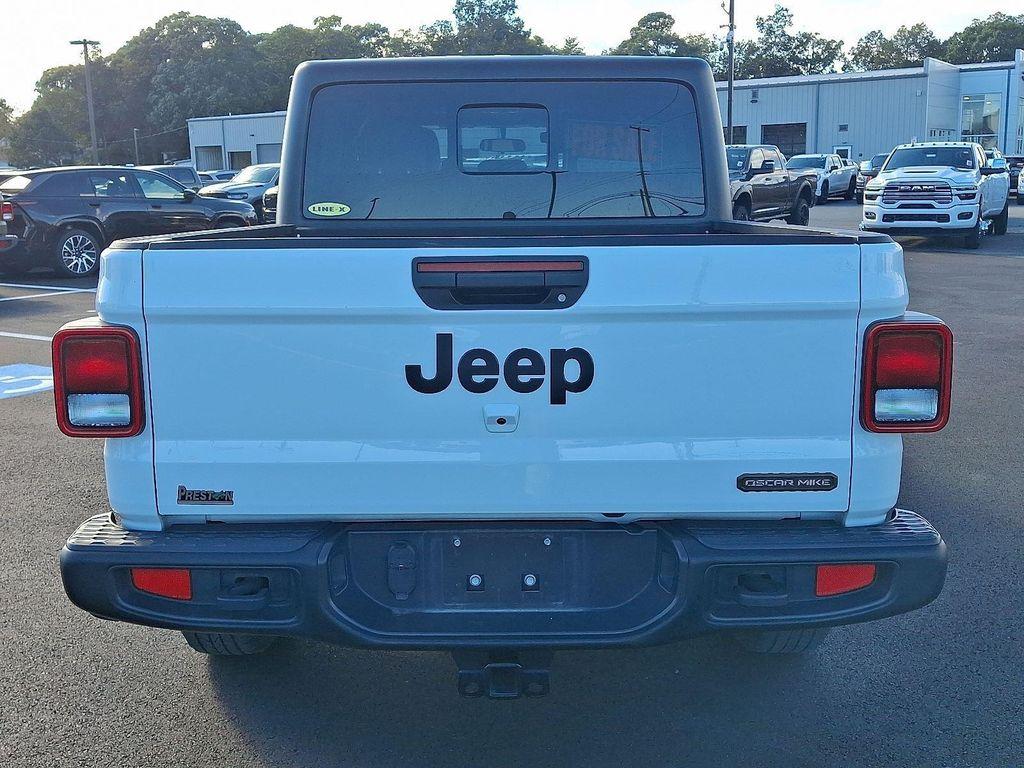 used 2023 Jeep Gladiator car, priced at $32,013