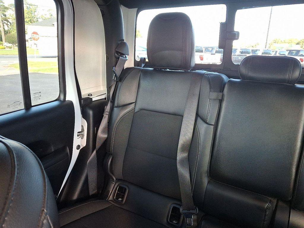 used 2023 Jeep Gladiator car, priced at $32,013