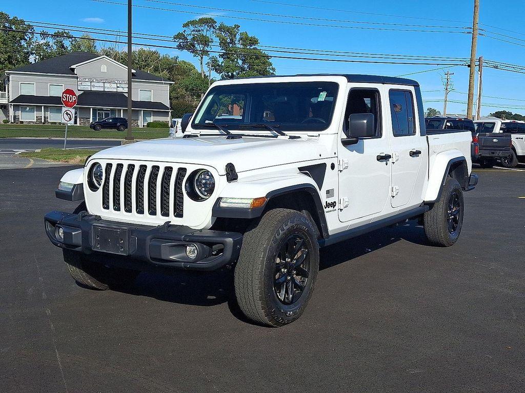 used 2023 Jeep Gladiator car, priced at $32,013