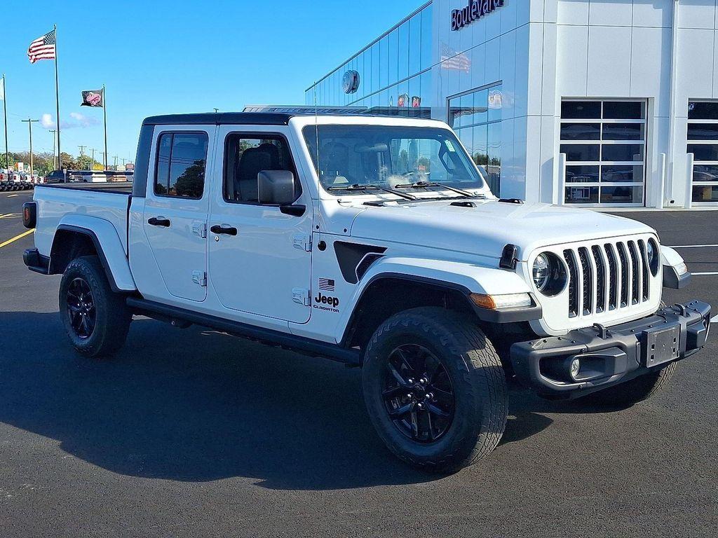 used 2023 Jeep Gladiator car, priced at $32,013