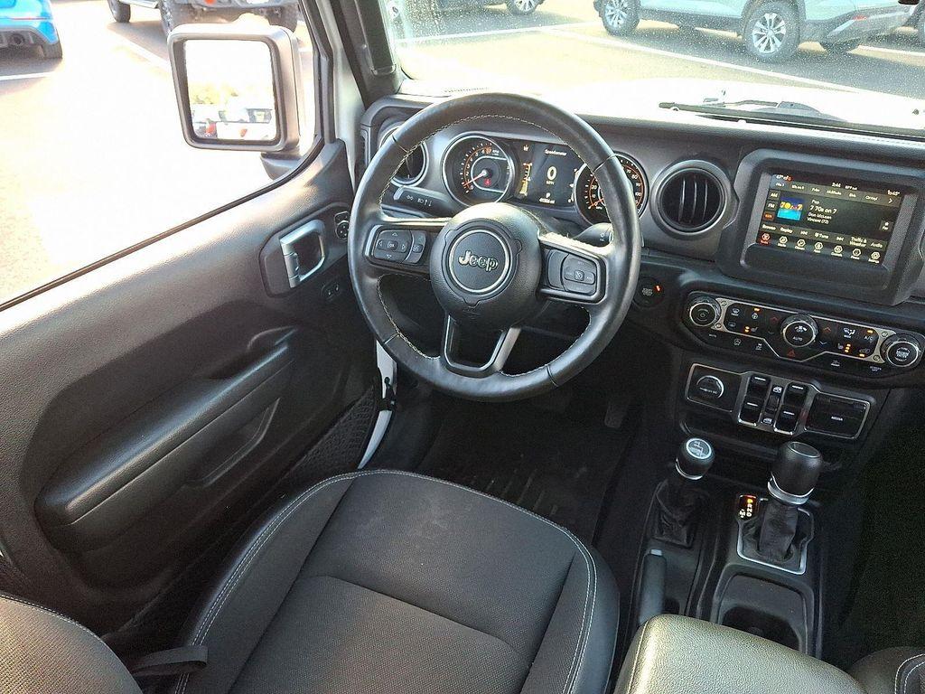 used 2023 Jeep Gladiator car, priced at $32,013