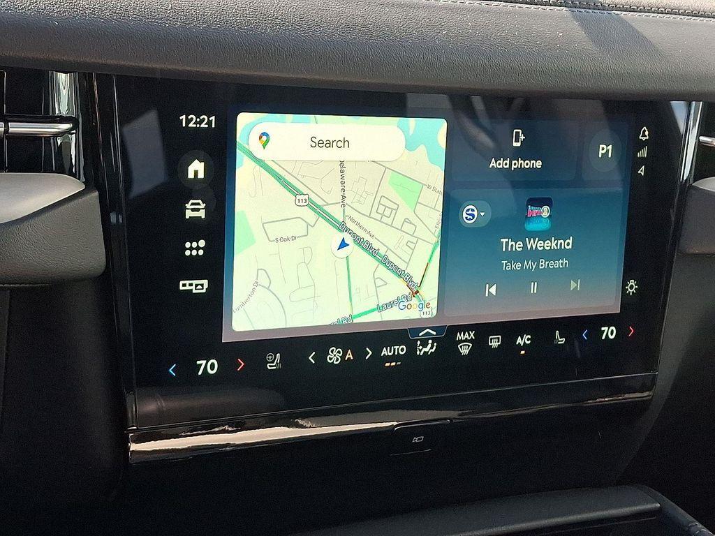 new 2025 Lincoln Navigator car, priced at $107,325