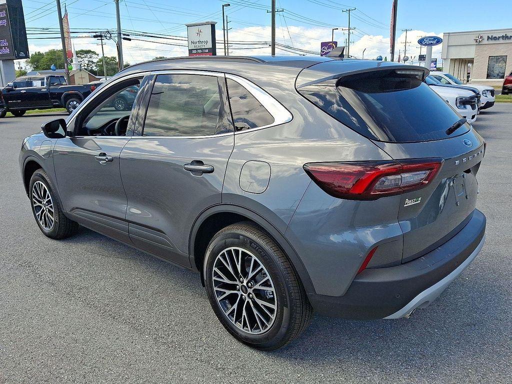 new 2025 Ford Escape PHEV car, priced at $27,968